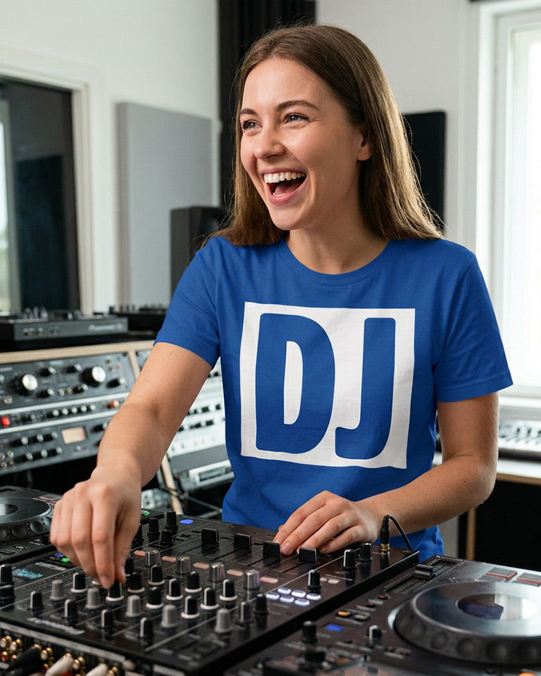 DJ (Big) - Classic Tee